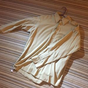 Van Heusen wrinkle free dress shirt 16.5 34/45